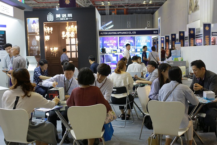 越南胡志明LED照明展覽會LEDTEC ASIA(www.cqmrd.com)